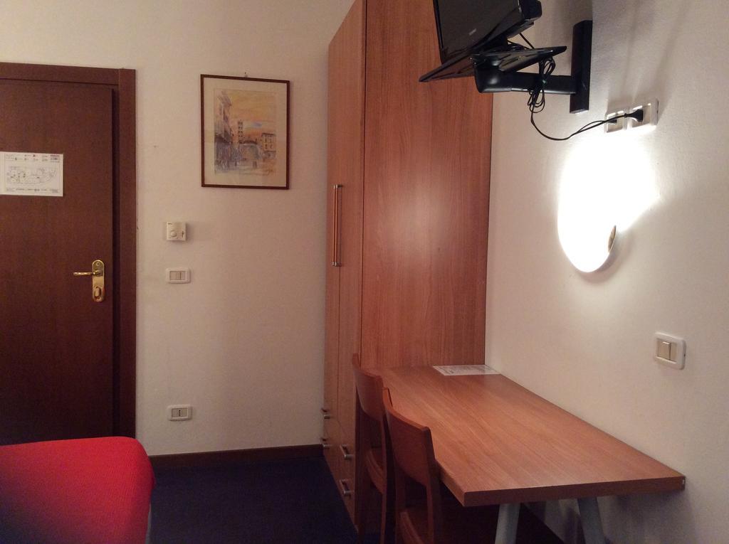 Hotel San Marco Arezzo Szoba fotó